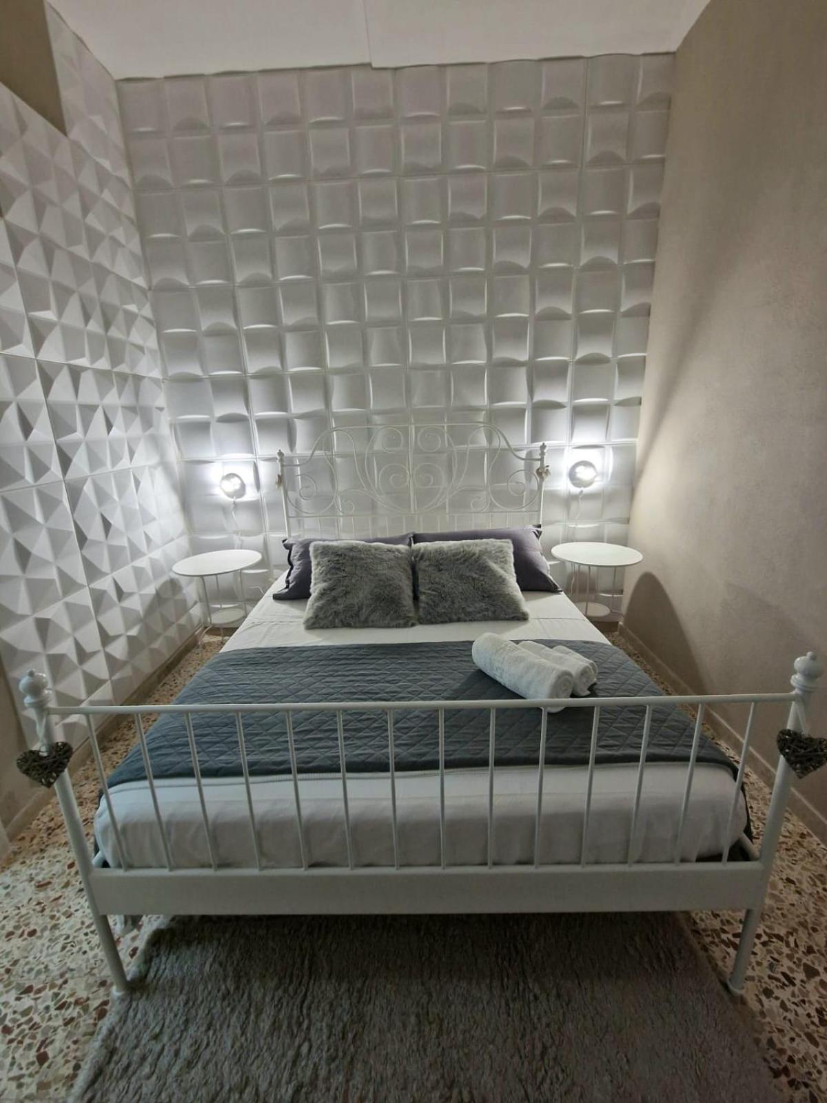 Apartament Delizia House Ortigia,Centro Citta, Vicino Al Mare Syrakuzy Zewnętrze zdjęcie