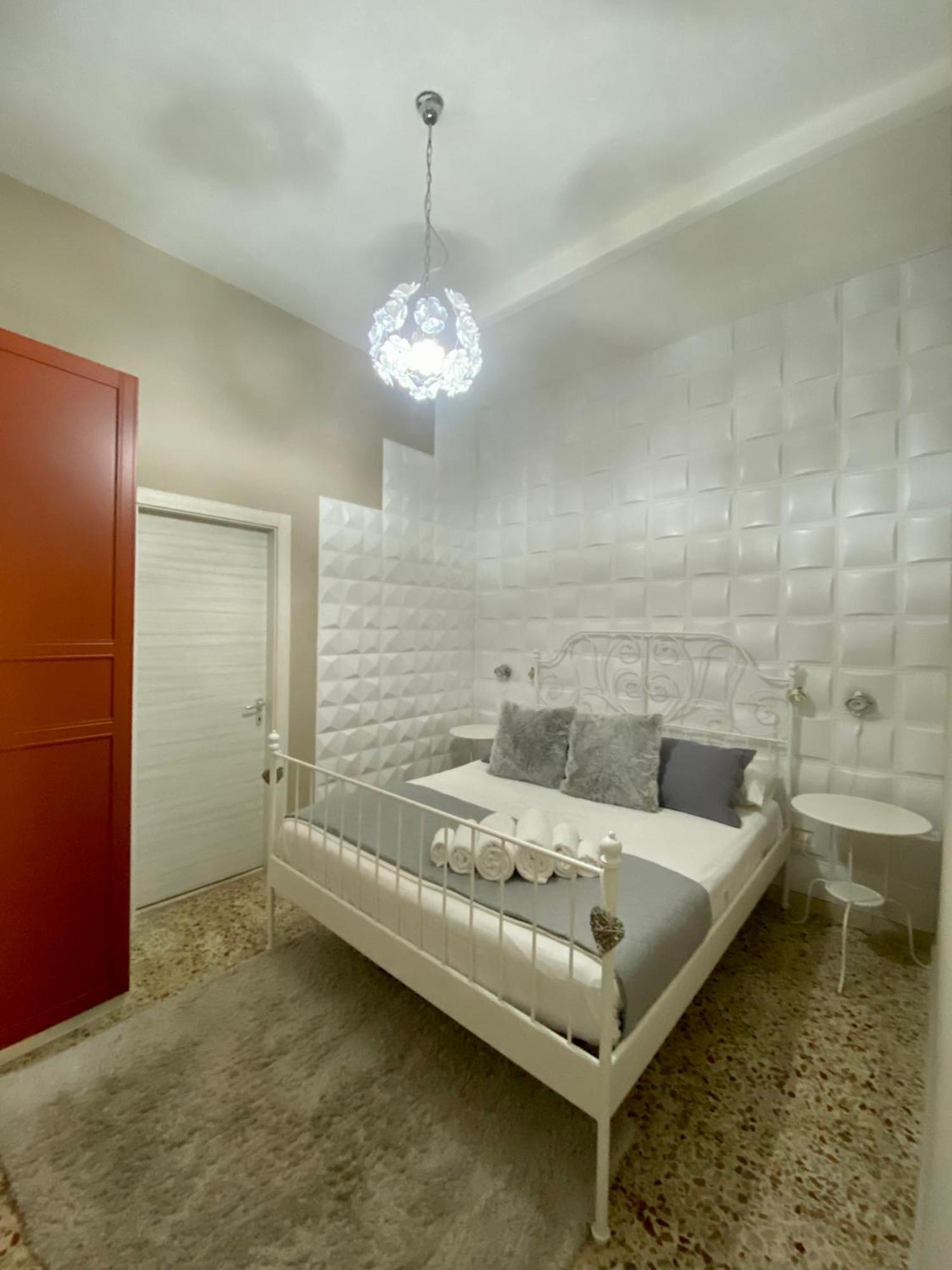 Apartament Delizia House Ortigia,Centro Citta, Vicino Al Mare Syrakuzy Zewnętrze zdjęcie