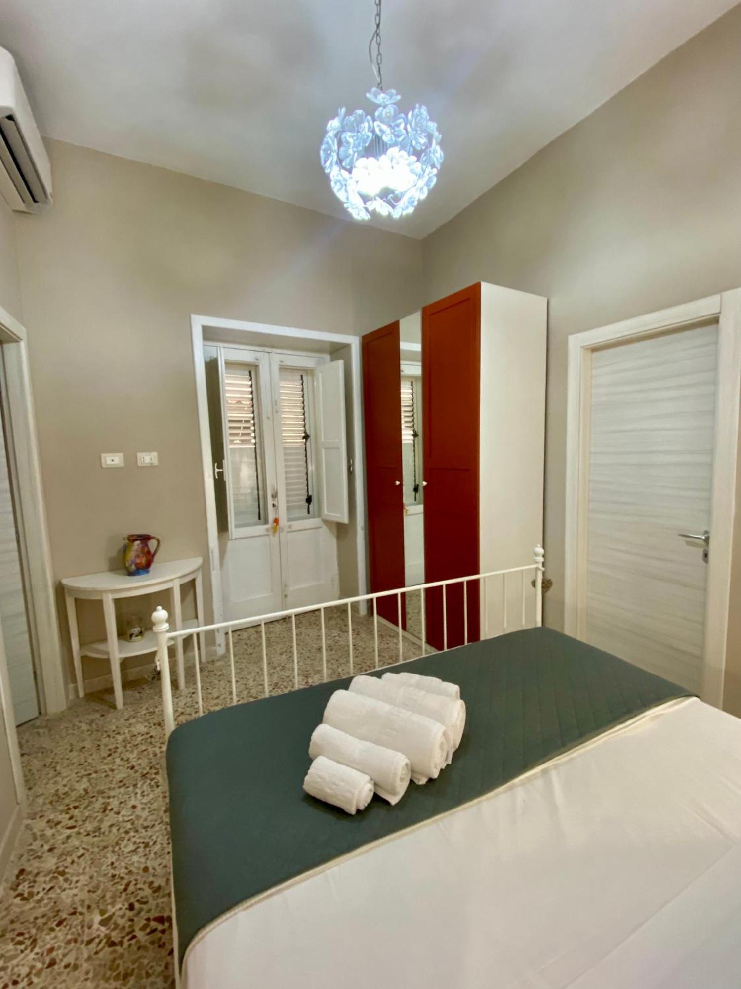 Apartament Delizia House Ortigia,Centro Citta, Vicino Al Mare Syrakuzy Zewnętrze zdjęcie